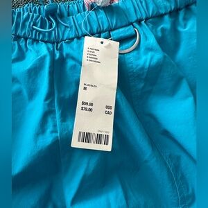 urban outfitters parachute pants